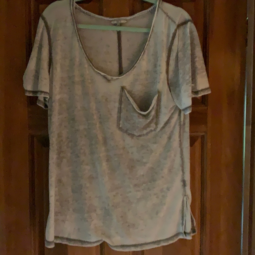 Distressed Bucke Tee -Green/Grey